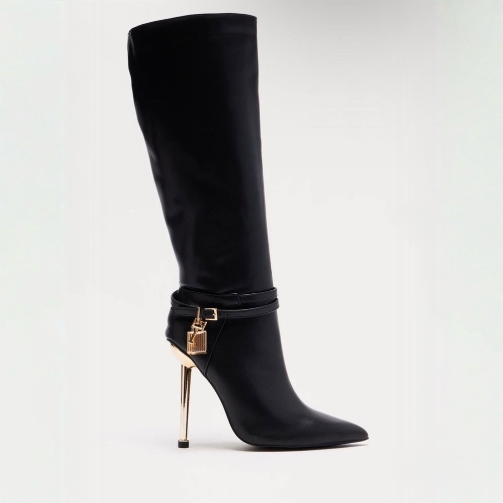 Elegant Black Leather Knee-High Boots